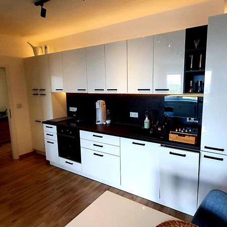 Luxury Apartment Vbloku ปราก ภายนอก รูปภาพ