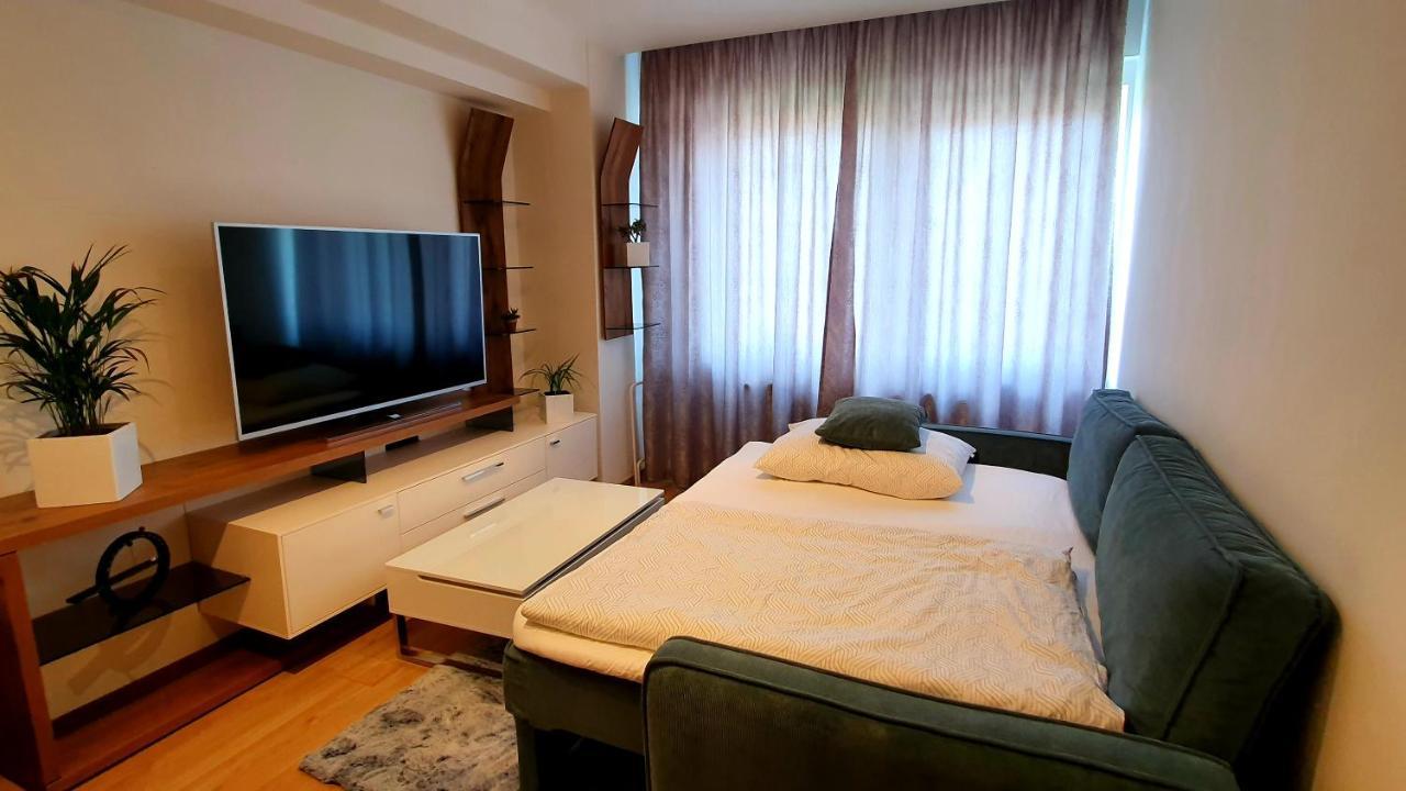 Luxury Apartment Vbloku ปราก ภายนอก รูปภาพ