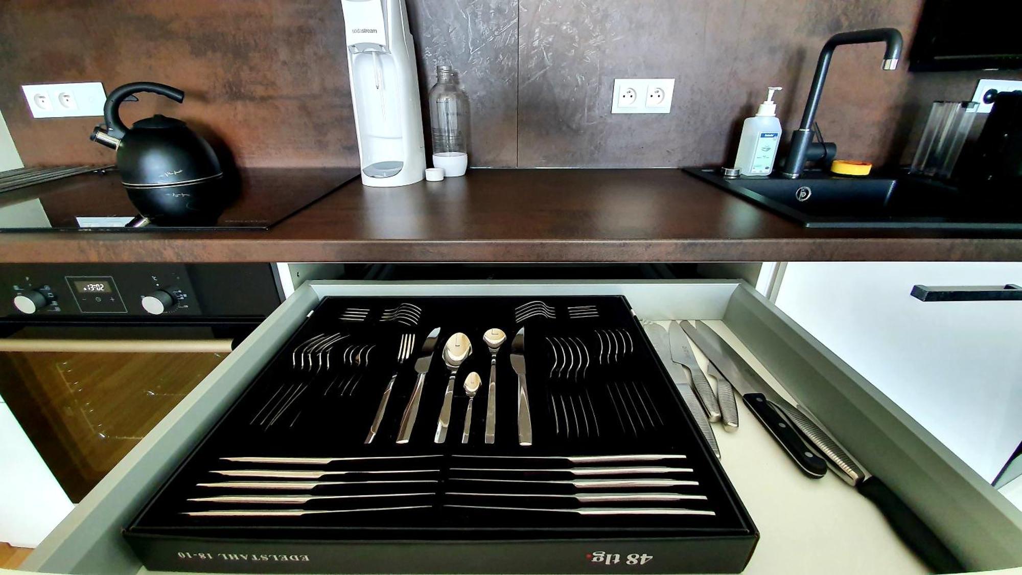 Luxury Apartment Vbloku ปราก ภายนอก รูปภาพ